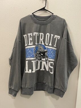 Detroit Lions NFL Women's Gray Vintage Wash Oversized Pullover Sweatshirt NWT